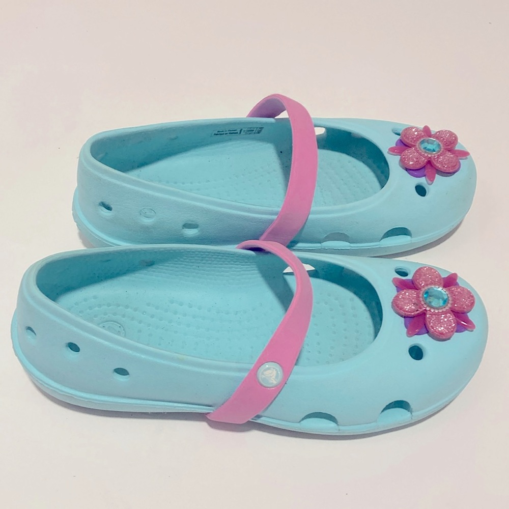 Crocs toddler girl waterproof simmer shoes size 12